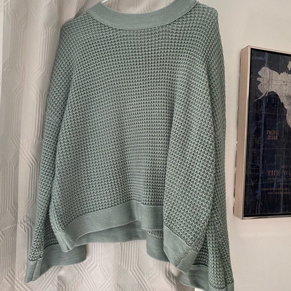 Pink lily green sweater